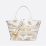 Dior | HAT BASKET BAG WHITE