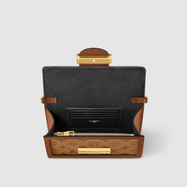 LOUIS VUITTON DAUPHINE CHAIN WALLET